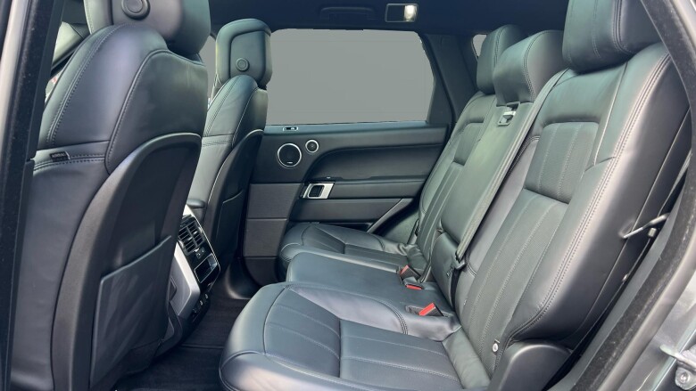 Land Rover Range Rover Sport 2.0 P400e HSE Dynamic Black 5dr Auto Estate